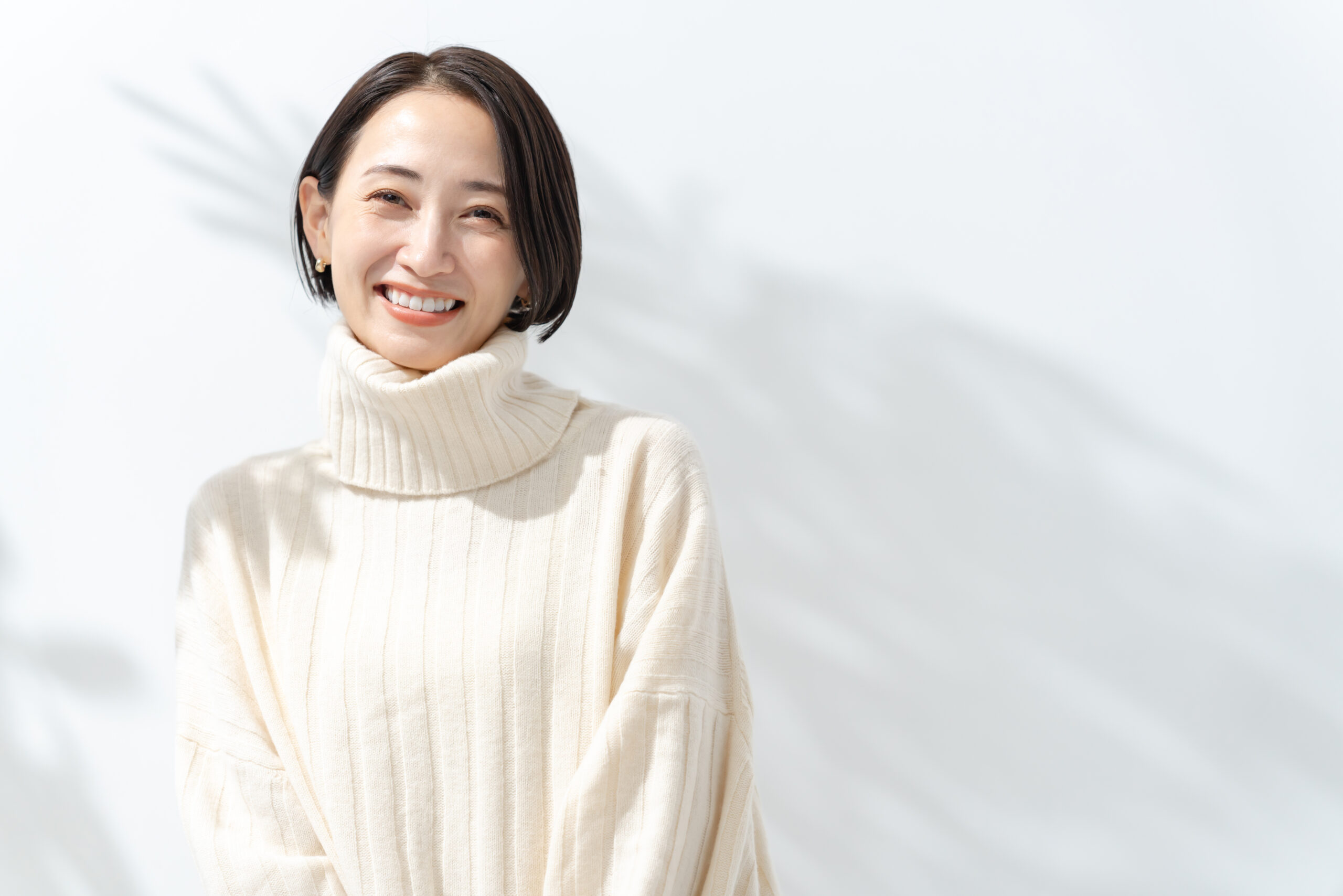 ビューティー　ミドル女性　美容